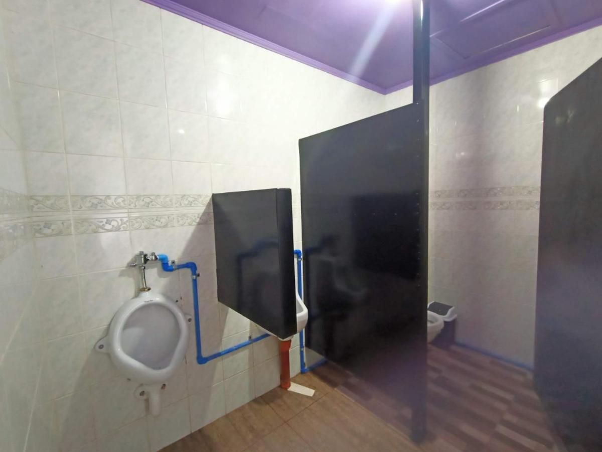 Manila Nomads Hostel Манила Экстерьер фото