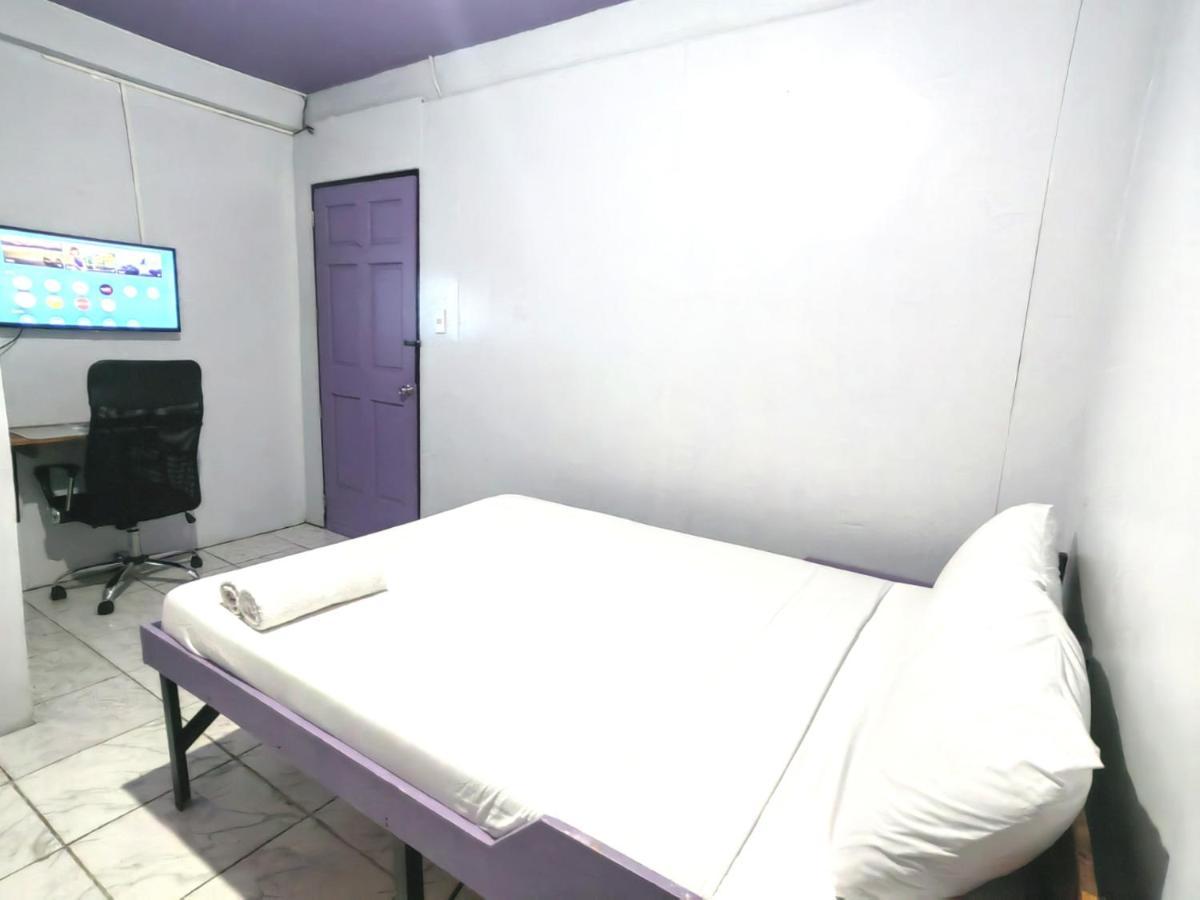Manila Nomads Hostel Манила Экстерьер фото