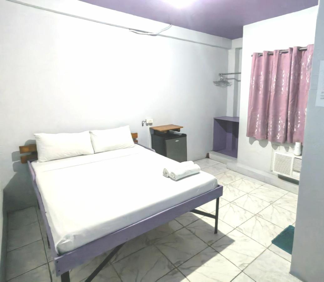 Manila Nomads Hostel Манила Экстерьер фото