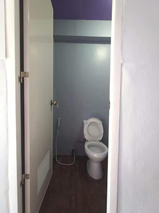 Manila Nomads Hostel Манила Экстерьер фото